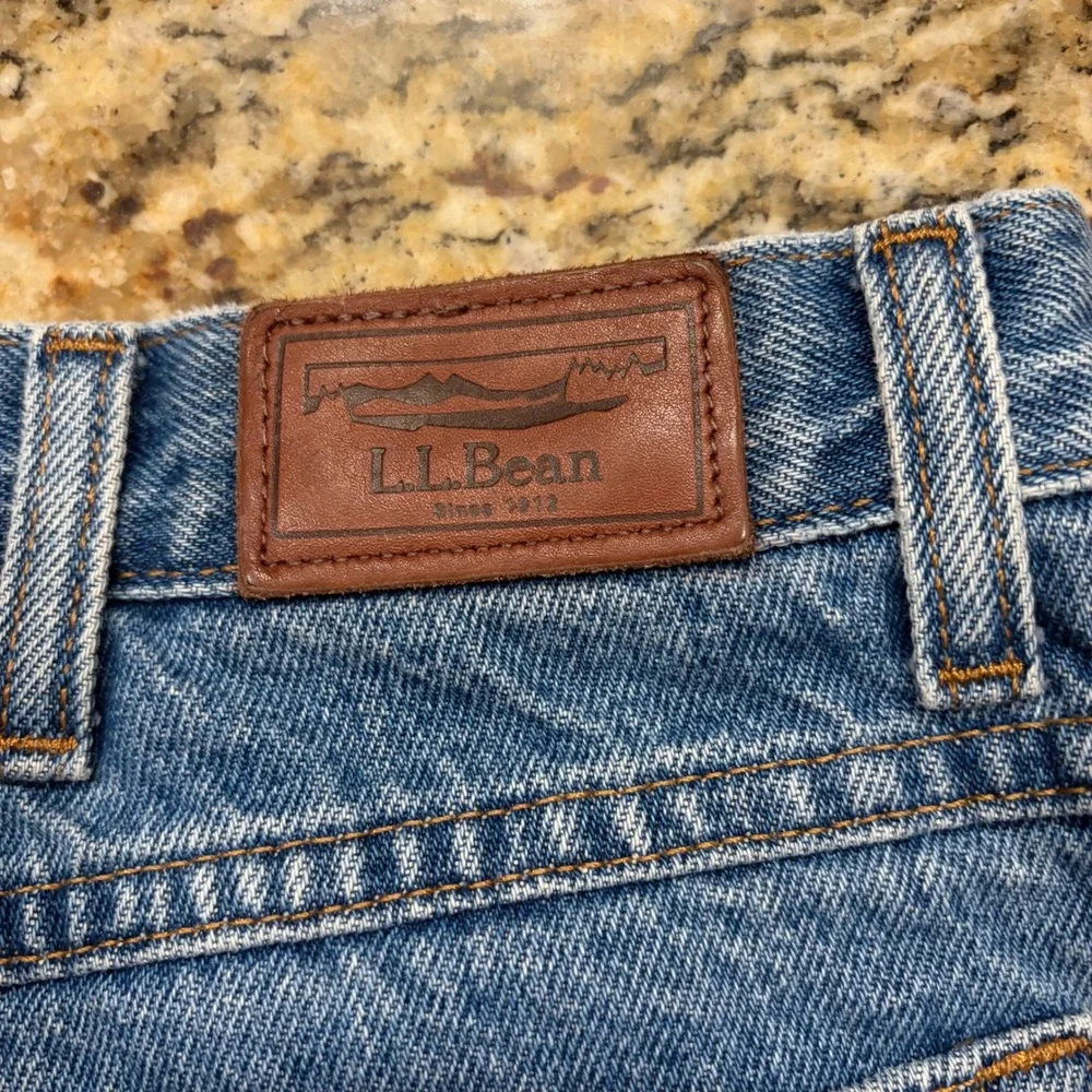 LL Bean Flannel Lined Jeans Mens 35x30 Classic Fit Medium Wash Blue Plaid